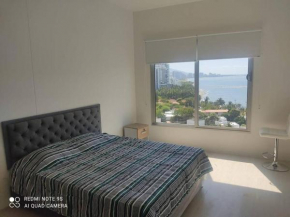 Magnifico apartamento con vista y salida al mar